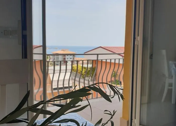 Casa Alice Appartamento Giardini Naxos